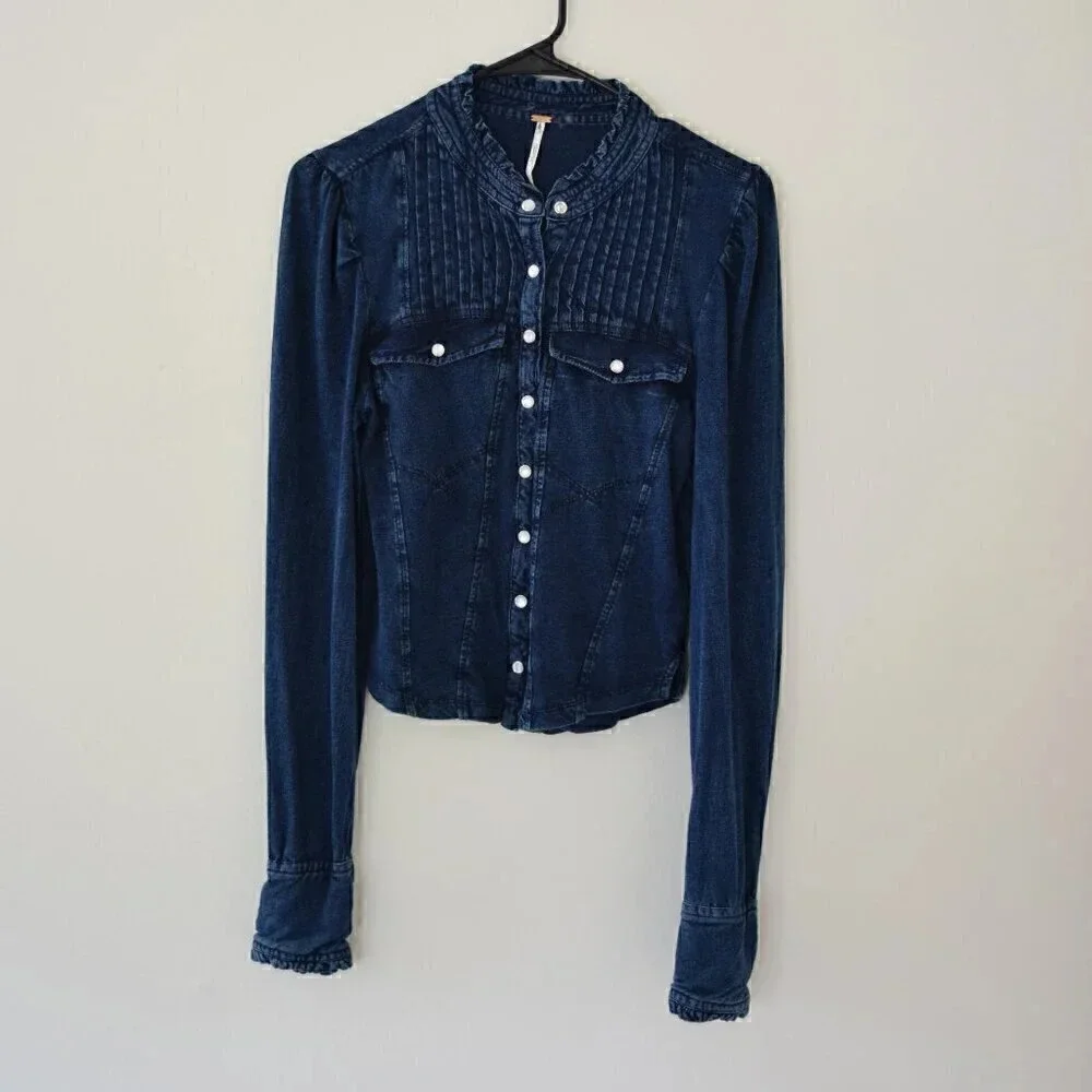 FREE PEOPLE Fitted Cotton Button Down Long Sleeve Top Blue Size Large - Picture 2 of 10